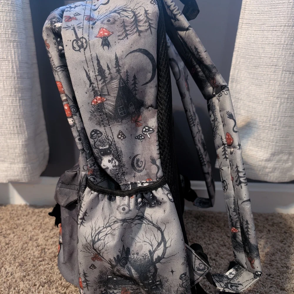 Guild of Calamity Gray Mushroom Print Backpack Like New - Picture 4 of 6